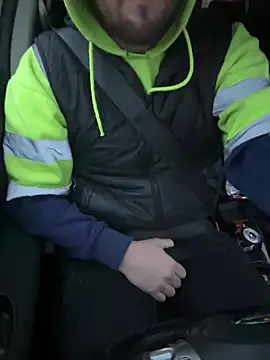 Snapshot of cussy007 chatting on 02-19-26, 07:04 cussy007 online show from 02-19-26, 07:04