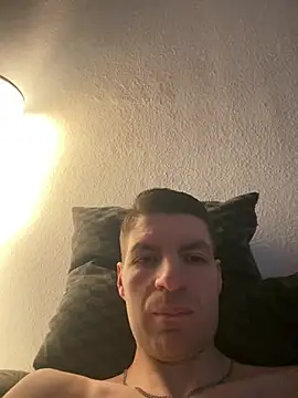 Ricoleckt online show from 02-15-25, 04:23