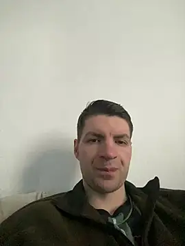 Ricoleckt online show from 02-23-25, 04:02