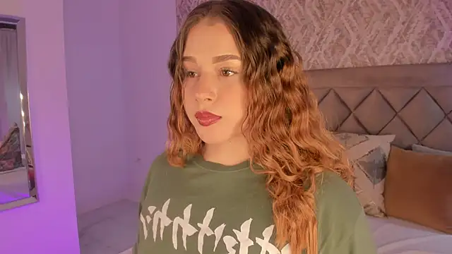 Snapshot of Lady_lacey05 chatting on 01-24-25, 05:53 Lady lacey05 online show from 01-24-25, 05:53