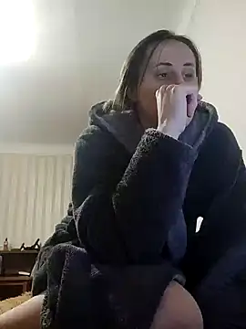 emeli moon online show from 01-13-25, 08:15