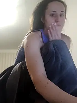 emeli moon online show from 02-28-25, 06:52