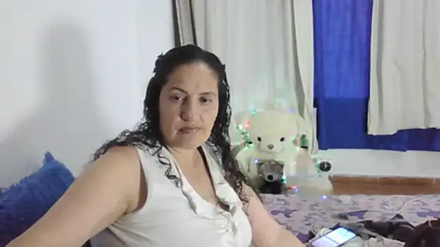 Snapshot of ximenajimenez chatting on 01-09-26, 10:33 ximenajimenez online show from 01-09-26, 10:33