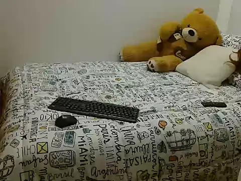 diamondputy04 online show from 04-17-26, 02:36