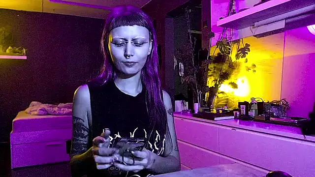 Snapshot of god_x_girl chatting on 02-05-25, 08:57 god x girl online show from 02-05-25, 08:57