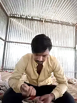 Snapshot of Kartik_bbc_indian chatting on 01-17-25, 09:39 Kartik bbc indian online show from 01-17-25, 09:39