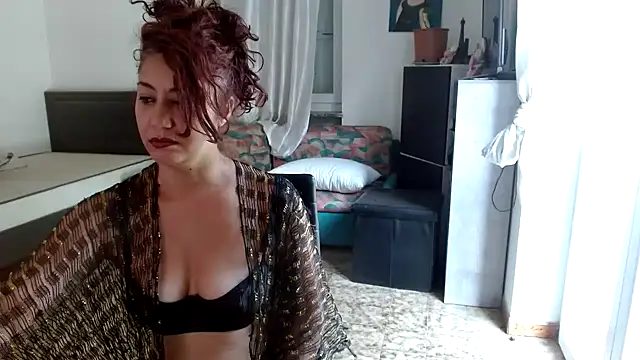 danasantoreal online show from 07-25-26, 07:39