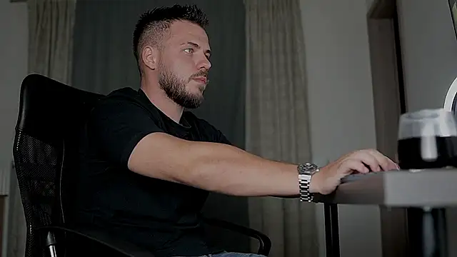 juliusmasters online show from 10-01-25, 06:25