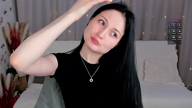 Snapshot of LisaMooore chatting on 01-02-25, 12:34 LisaMooore online show from 01-02-25, 12:34