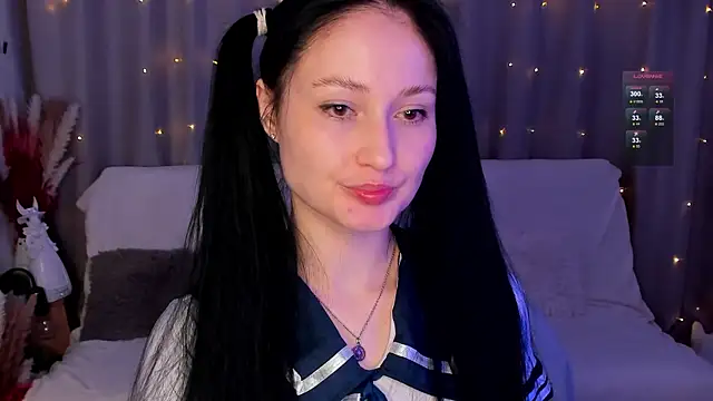 Snapshot of LisaMooore chatting on 01-15-25, 11:30 LisaMooore online show from 01-15-25, 11:30