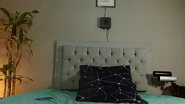 Mr WhiteCock online show from 12-21-24, 02:09