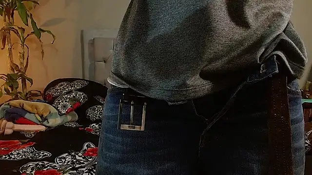 Mr WhiteCock online show from 12-31-24, 01:57