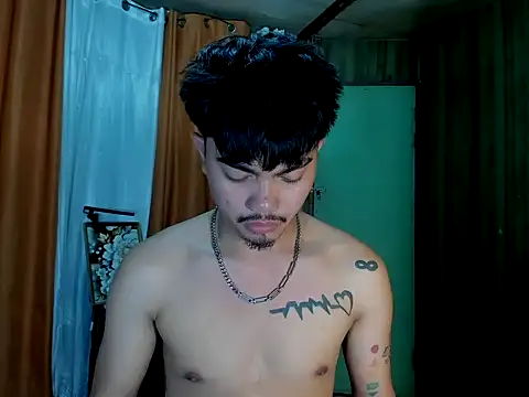 cutievrinx online show from 11-27-25, 04:03