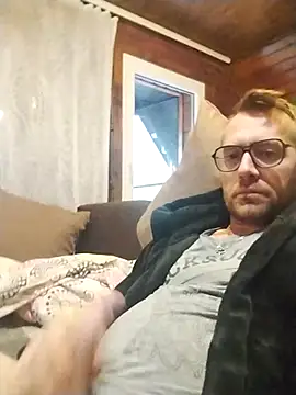 tomee83 online show from 11-06-25, 06:03