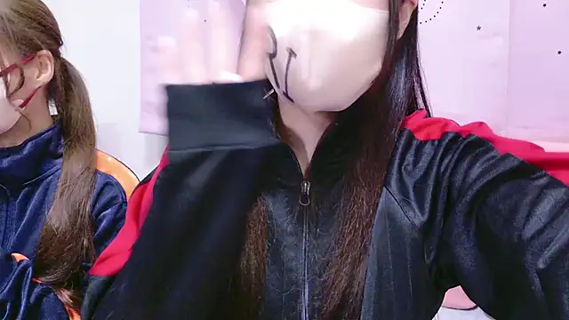 841 yayoi online show from 10-13-25, 04:34