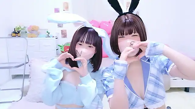 841 yayoi online show from 04-01-26, 03:51