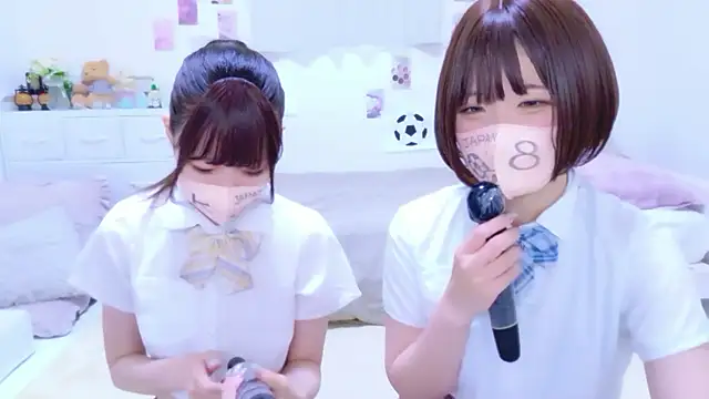 Snapshot of 841_yayoi chatting on 07-12-26, 05:31 841 yayoi online show from 07-12-26, 05:31