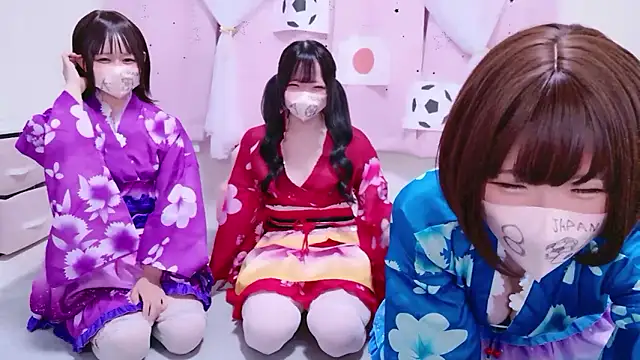 Snapshot of 841_yayoi chatting on 07-15-26, 03:56 841 yayoi online show from 07-15-26, 03:56