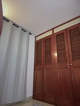 Snapshot of Rae_Lil_White chatting on 01-20-25, 12:36 Rae Lil White online show from 01-20-25, 12:36