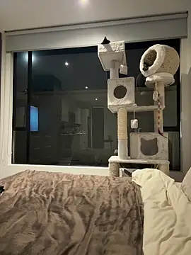 Snapshot of Rae_Lil_White chatting on 11-06-25, 12:33 Rae Lil White online show from 11-06-25, 12:33