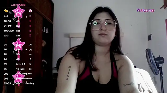 Snapshot of imsohornydacom chatting on 03-16-25, 05:50 imsohornydacom online show from 03-16-25, 05:50