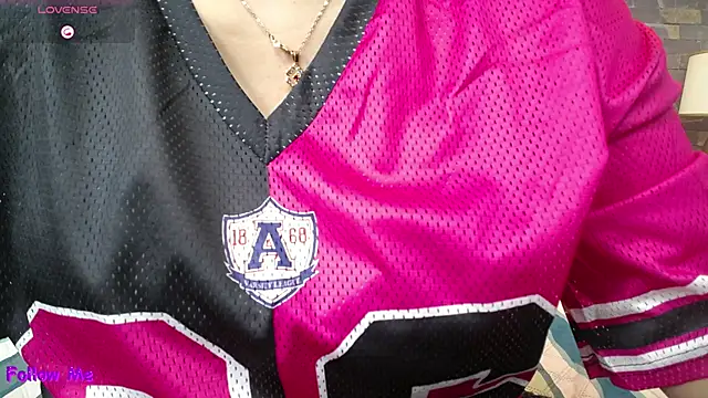 dayadubey  online show from 12-20-25, 10:00