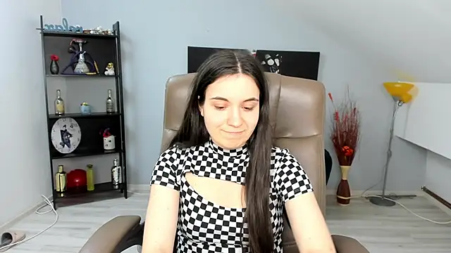 MelissaWiliam online show from 02-18-25, 06:15