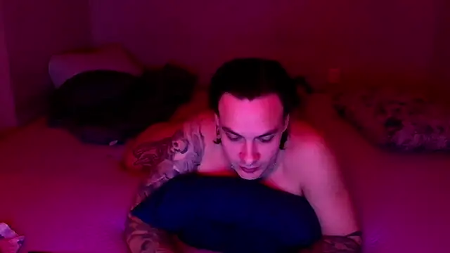 baphomet from ice online show from 11-19-25, 02:50