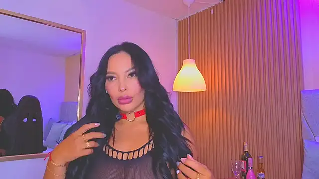 Dakota diaz  online show from 04-05-26, 07:33