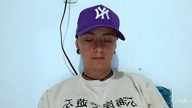 tomboyblue online show from 01-22-25, 11:21