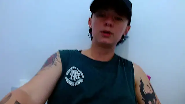 tomboyblue online show from 04-21-26, 07:39