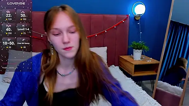 Snapshot of VanillaKelly chatting on 02-11-25, 06:51 VanillaKelly online show from 02-11-25, 06:51