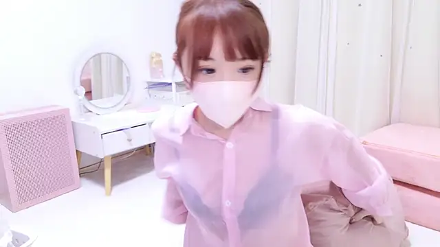 shihori s2 online show from 12-24-24, 11:28