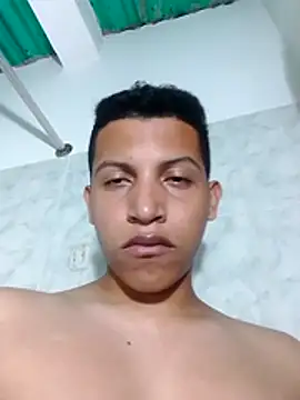 Snapshot of Fuenmayor40 chatting on 12-14-25, 06:52 Fuenmayor40 online show from 12-14-25, 06:52