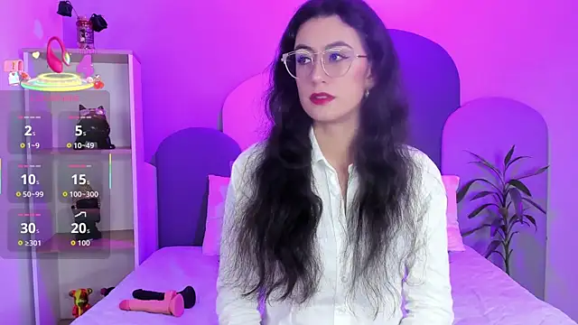 Snapshot of SophieGomez22 chatting on 10-09-25, 11:19 SophieGomez22 online show from 10-09-25, 11:19