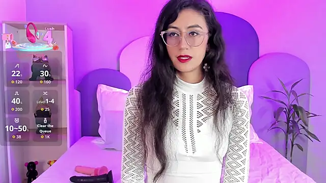 Snapshot of SophieGomez22 chatting on 11-16-25, 11:16 SophieGomez22 online show from 11-16-25, 11:16