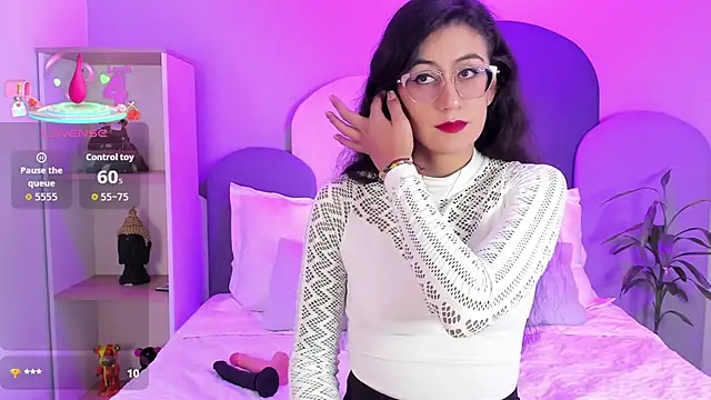 Snapshot of SophieGomez22 chatting on 12-14-25, 11:26 SophieGomez22 online show from 12-14-25, 11:26