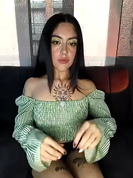 Snapshot of Mazikeen-- chatting on 02-26-26, 10:20 Mazikeen-- online show from 02-26-26, 10:20