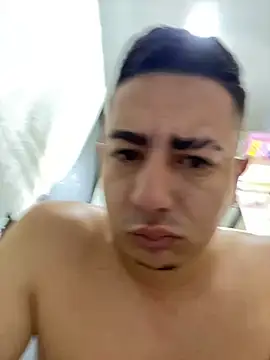 Snapshot of DanielGomez9 chatting on 12-03-24, 12:16 DanielGomez9 online show from 12-03-24, 12:16