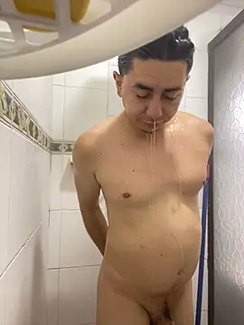 Snapshot of DanielGomez9 chatting on 03-22-25, 12:14 DanielGomez9 online show from 03-22-25, 12:14