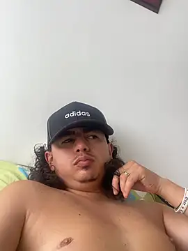 DanielGomez9 online show from 07-11-26, 02:53