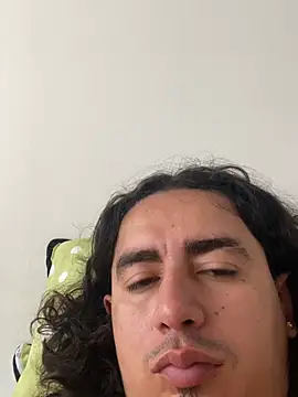 DanielGomez9 online show from 07-26-26, 04:03