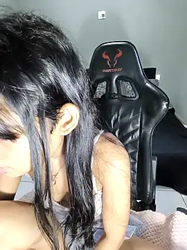 Livia Diaz online show from 04-19-26, 08:44