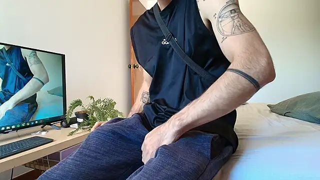 ALEJANDRO BIGCOCK online show from 07-11-26, 12:19