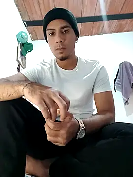 Snapshot of bonehur chatting on 03-11-25, 07:47 bonehur online show from 03-11-25, 07:47