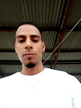 Snapshot of bonehur chatting on 03-20-25, 09:02 bonehur online show from 03-20-25, 09:02