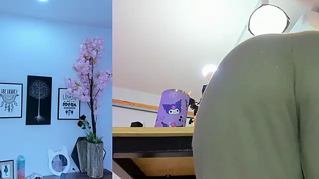 Siouxsie cenobite online show from 02-17-26, 11:29