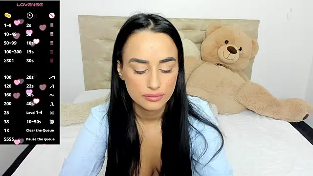 Snapshot of DarcieJane chatting on 12-14-24, 07:25 DarcieJane online show from 12-14-24, 07:25