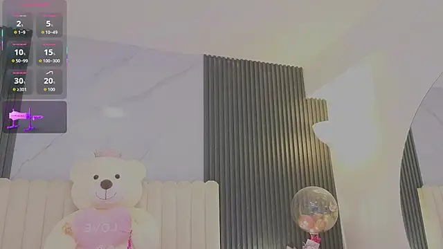 Madiee Rhea online show from 05-21-26, 07:43