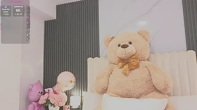 Madiee Rhea online show from 05-25-26, 10:27